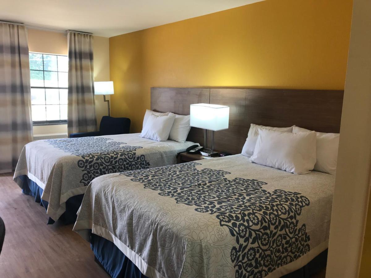 Days-Inn By Wyndham Batesville Ar Eksteriør bilde