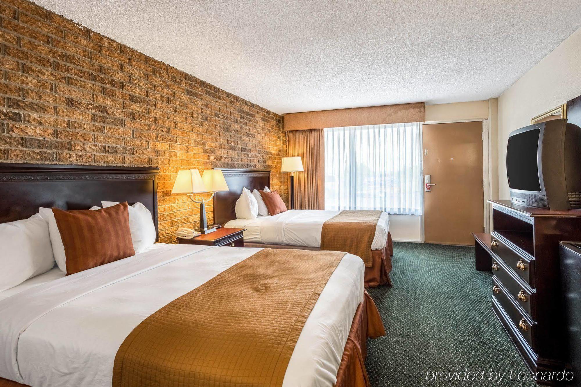 Days-Inn By Wyndham Batesville Ar Eksteriør bilde