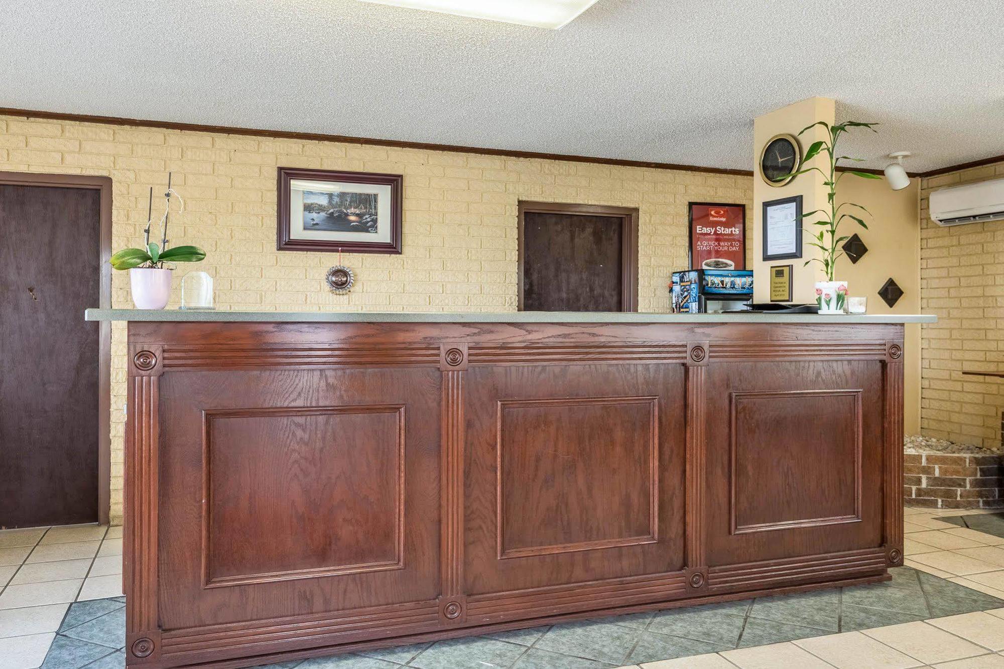Days-Inn By Wyndham Batesville Ar Eksteriør bilde